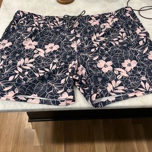 Hawaiian Print Swim Trunk